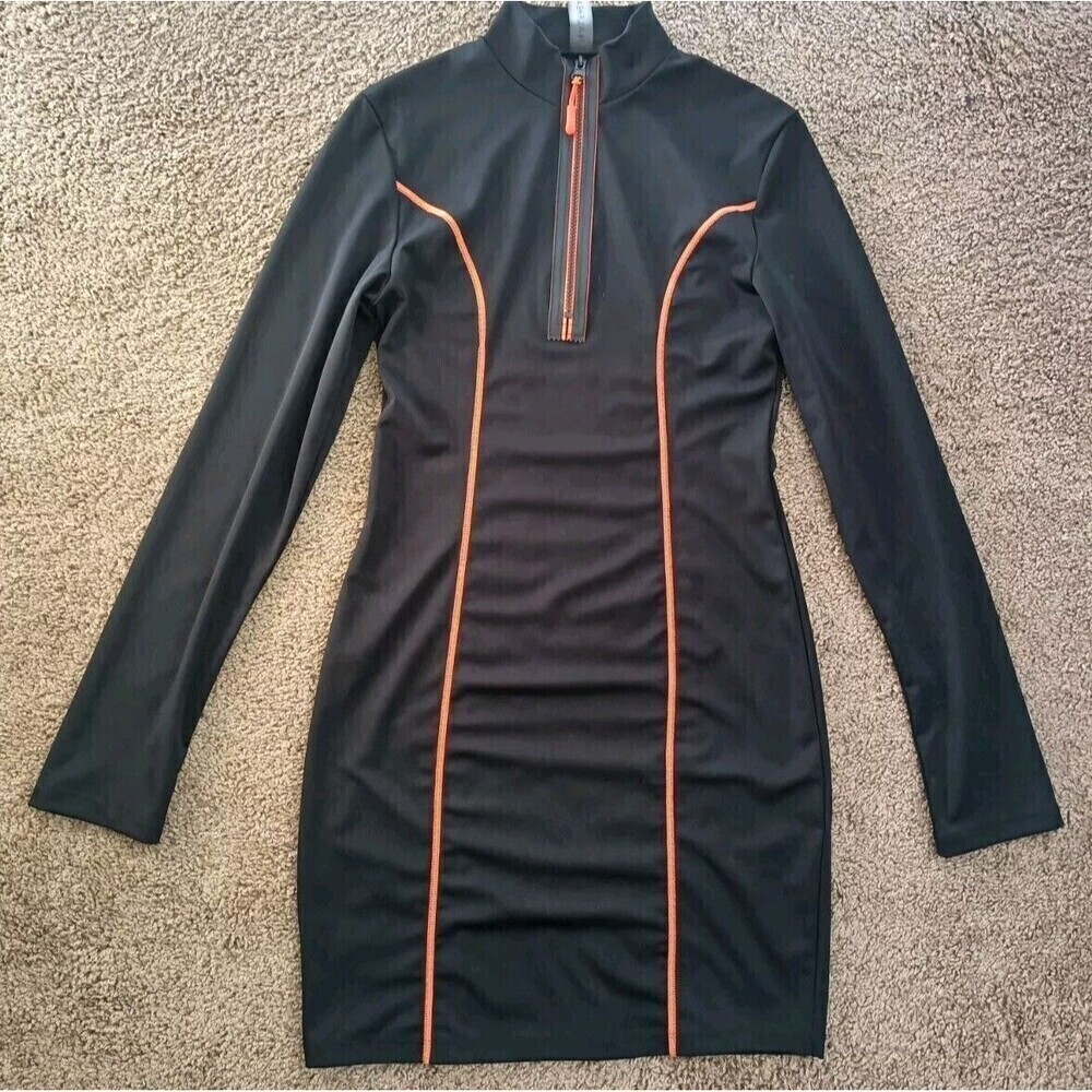 Black Long-Sleeve Bodycon Dress with Orange Piping and Front Zip